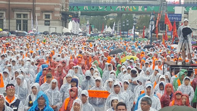 20 Sendika lideri tutuklandı- Güney Kore’de sendikal haklar hemen!