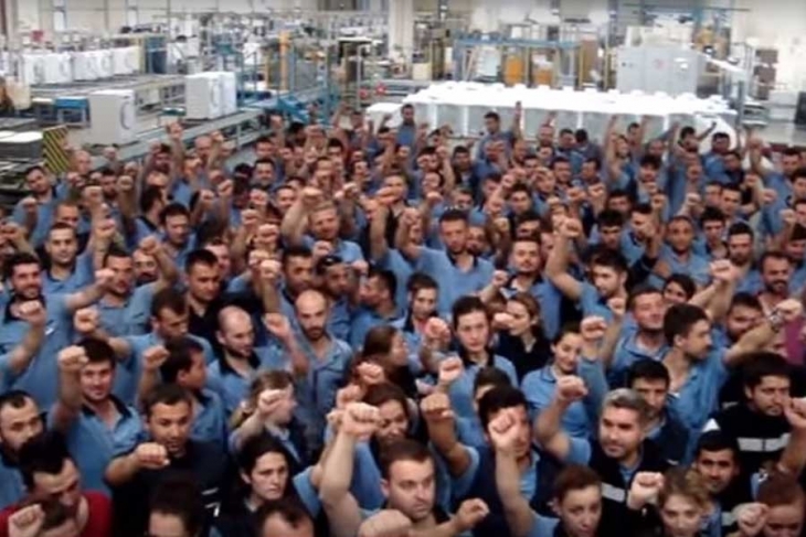 İHD: İşçilerin aleyhine sürdürülen OHAL kaldırılsın